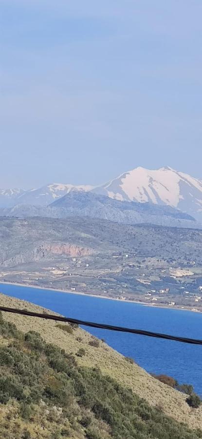 Grosses Haus Mit Traumhaftem Ausblick Georgioupoli Exterior foto